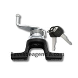Detalle cilindro chapa cajuela tipo mariposa Chevrolet Blazer 1982-1994 original TL1574