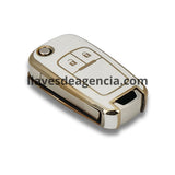 Funda protectora TPU abatible navaja Chevrolet Trax Tornado Aveo Spark 2 botones blanco brillante iconos dorados resistente agua golpes