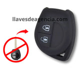 Vista lateral de funda de silicona para llave Suzuki Vitara Swift SX4 Grand Liana 2 botones mostrando ajuste perfecto y acceso completo a botones